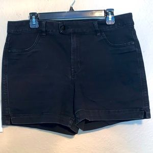 D jeans shorts. Size 16